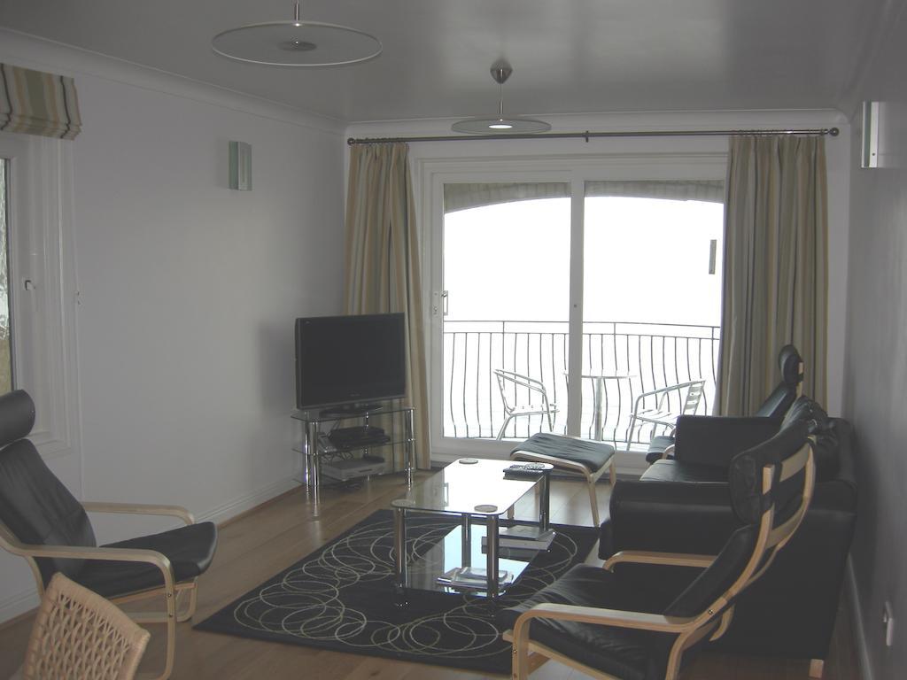 Beach View Apartment Ventnor Room photo